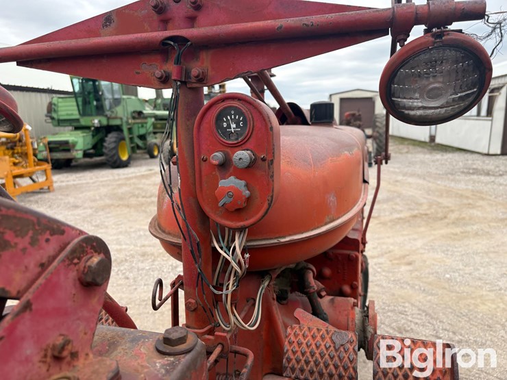 1954-ih-farmall-super-h-2wd-tractor-image-20