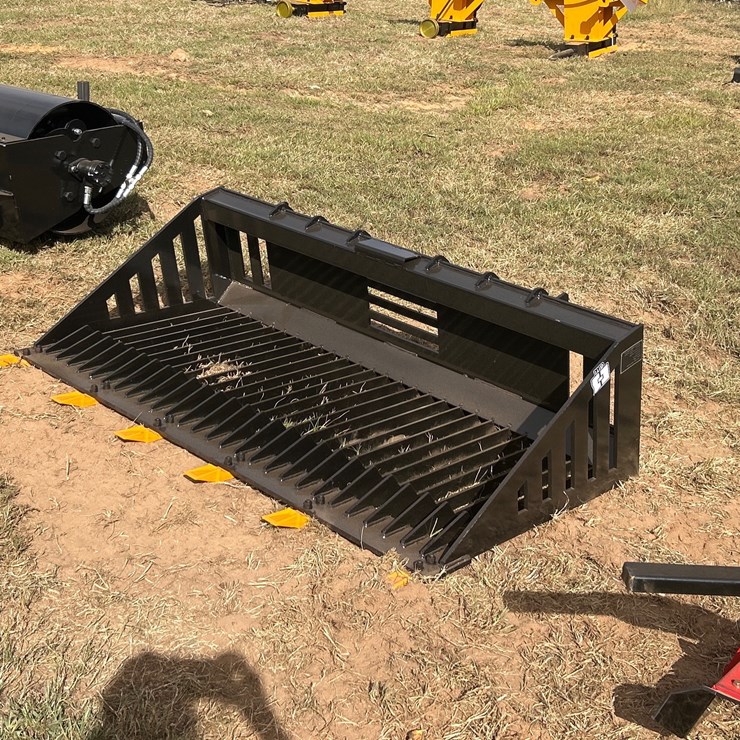 #454 • Quick Attach Rock Bucket