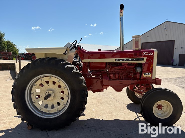 1966-international-1206-image-4