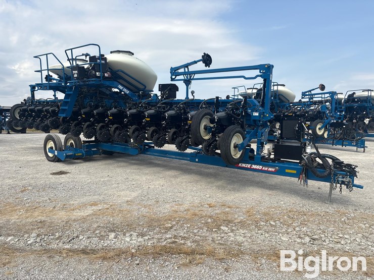 2022-kinze-3665-image-3
