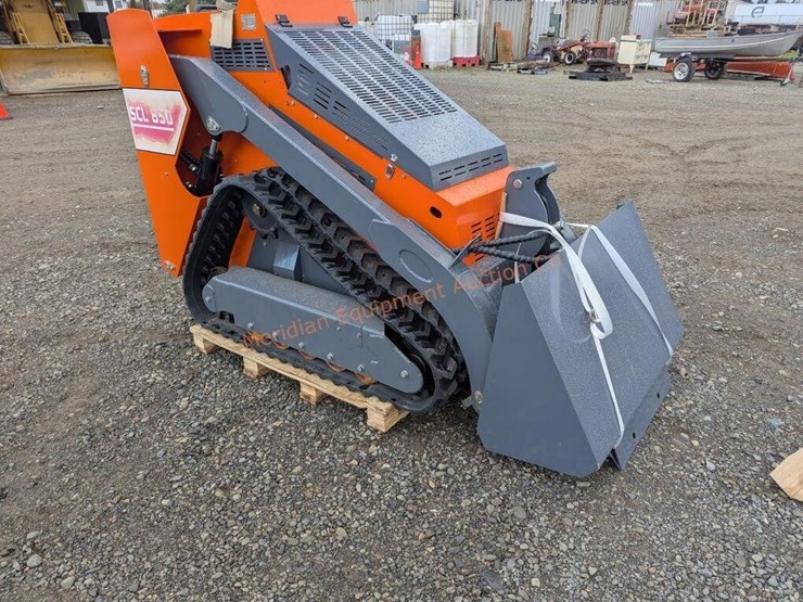 diggit-scl850-mini-tracked-loader-image-8