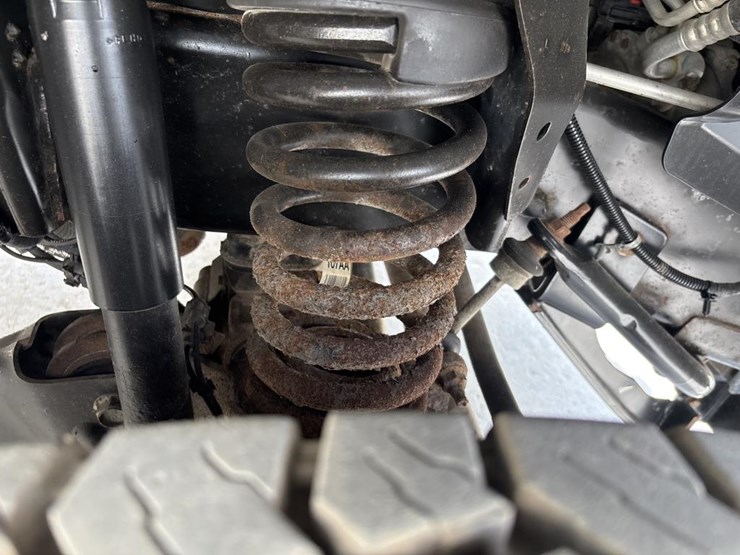 2015-dodge-ram-3500-image-37