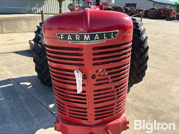 1942-international-m-image-12