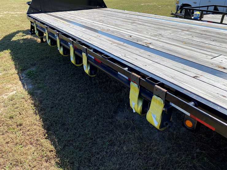 #22-•-#120-•-bigtex-gooseneck-14gn-trailer-gvwr-15,900-lbs-image-13