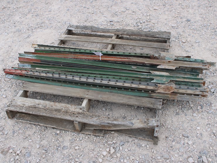 #4008-•-#4008---steel-t-posts-image-2