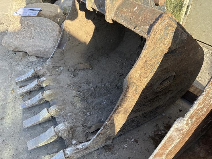 #5088-•-geith-36"-mx6-hd-excavator-bucket-image-2