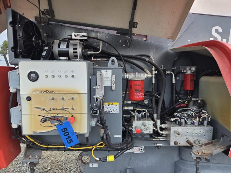 skyjack-sj66t-image-33