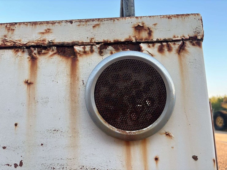 tender-truck-image-33