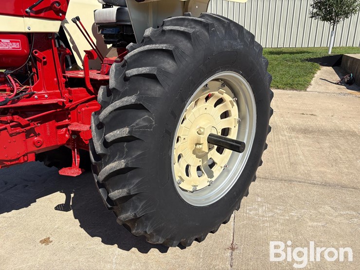 1966-international-1206-image-18