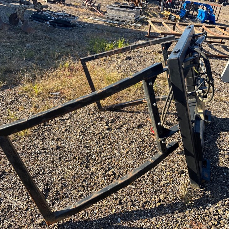 W.R. Long Skid Steer Bale Grapple