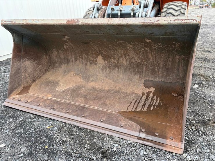 2015-doosan-dl200tc-5-image-5