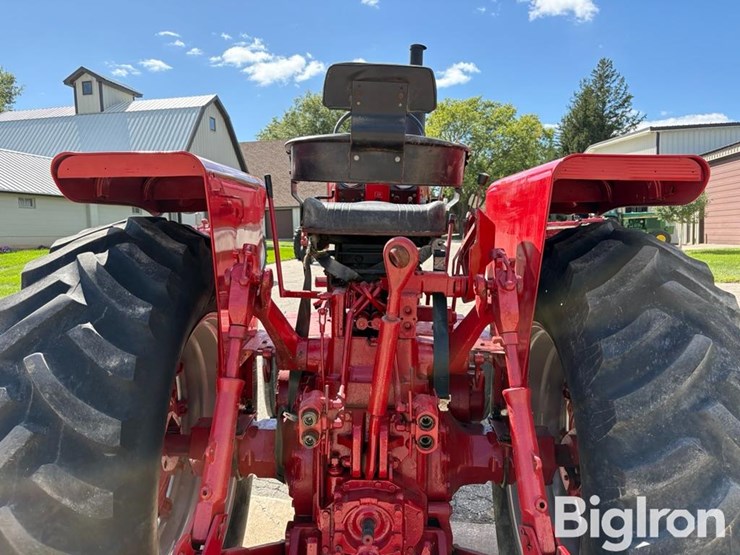 1972-international-1066-image-9