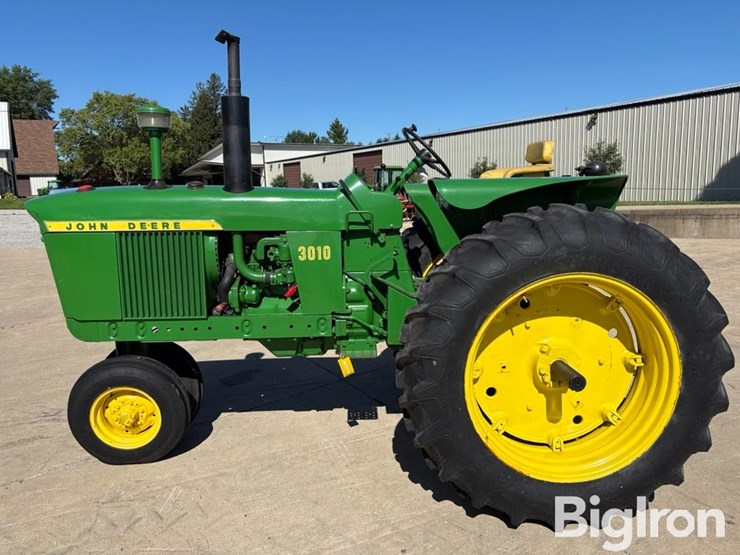 1961-john-deere-3010-image-8