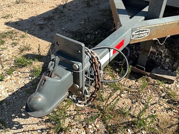 18-foot-heavy-duty-trailer-image-3