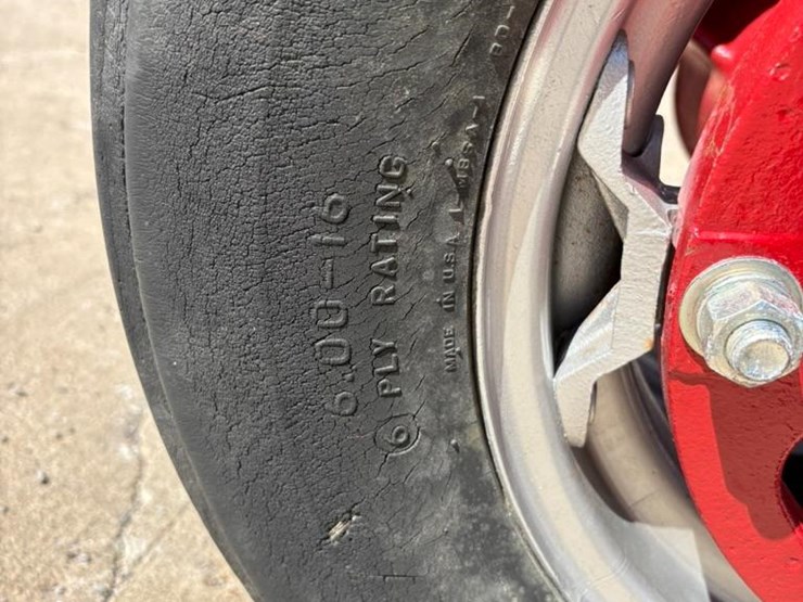 1954-ih-farmall-super-m-ta-2wd-tractor-image-19