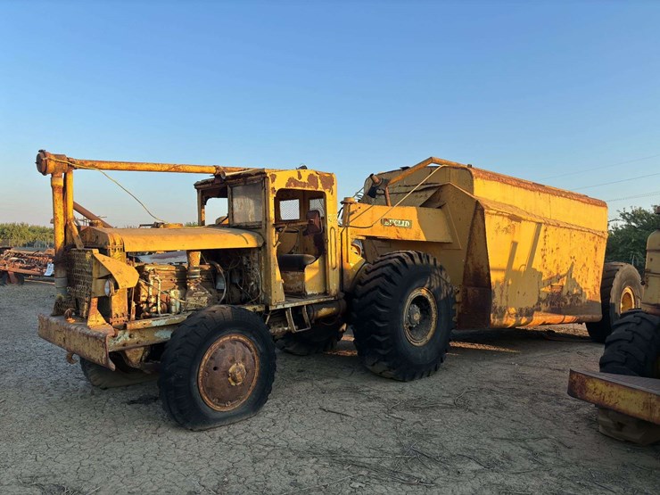 euclid-tractor-tanker-image-2