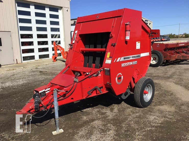 2012-massey-ferguson-1734-image-2