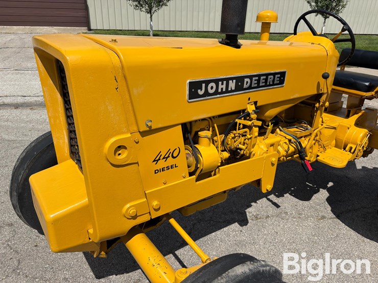 1959-john-deere-440-image-18