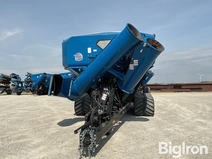 2022-kinze-1321-grain-cart-image-10