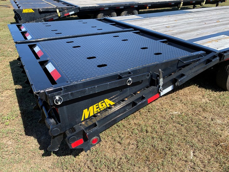 #22-•-#120-•-bigtex-gooseneck-14gn-trailer-gvwr-15,900-lbs-image-7