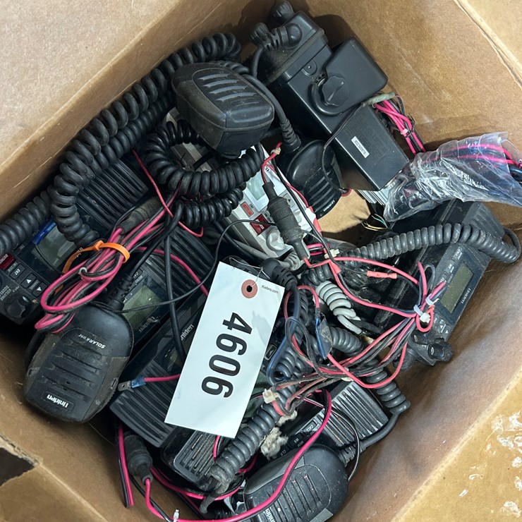 #4606 • Marine Radios