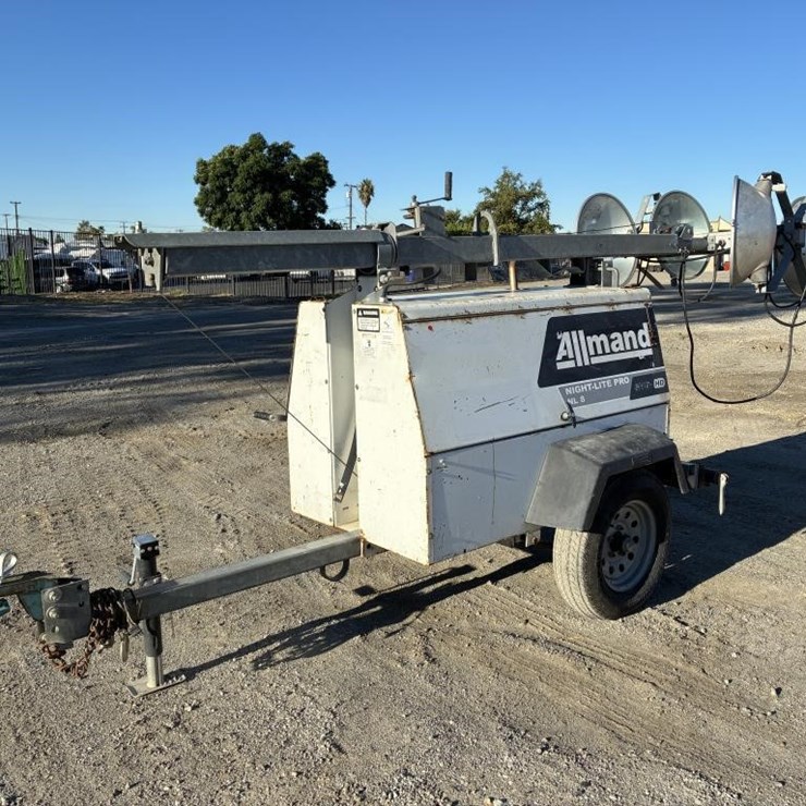 2008 Allmand Night-Light Pro NL8 Towable Light Tow