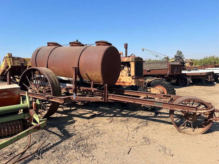 fuel/oil-tanker-wagon-image-1