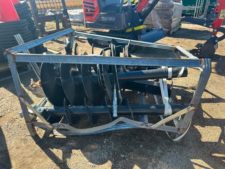 skid-steer-auger-image-3