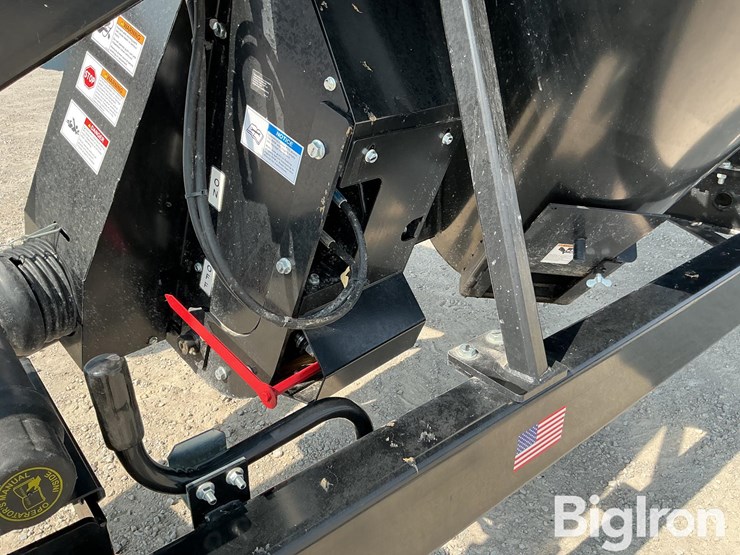 2024-kinze-1421-grain-cart-image-15