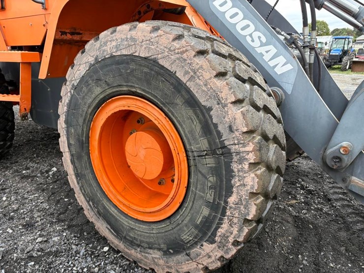 2015-doosan-dl200tc-5-image-10