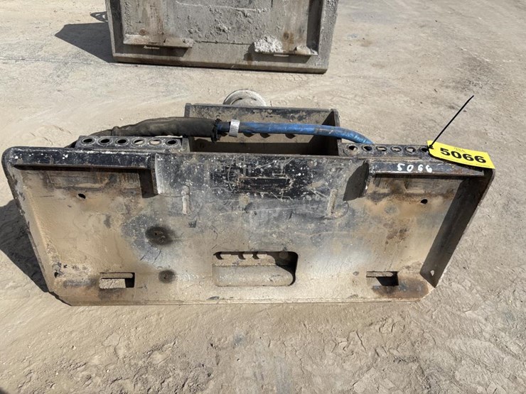 bobcat-hb980-image-2