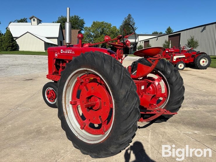 1942-international-m-image-7