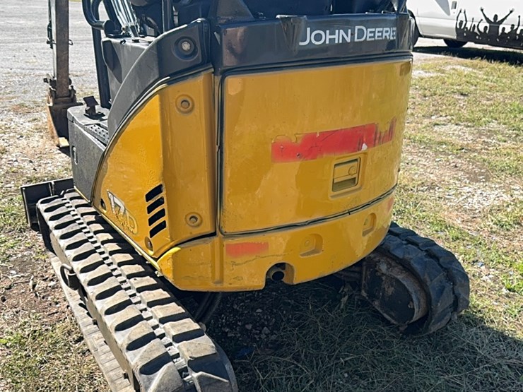 deere-17d-image-8