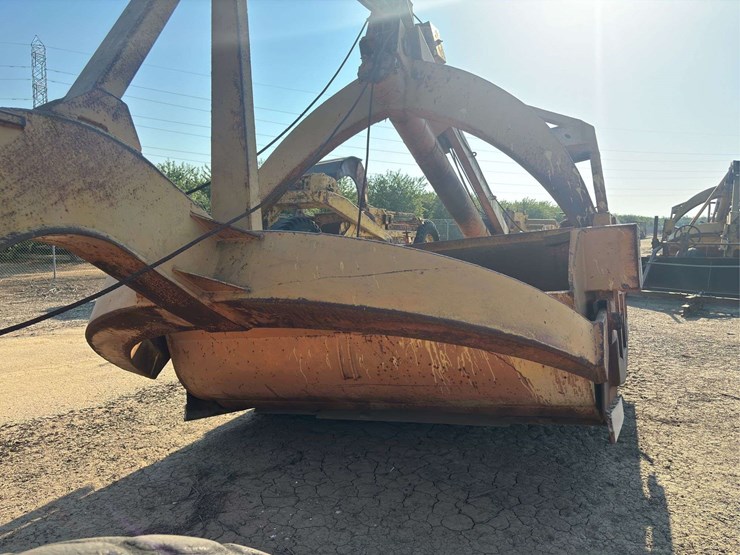 carryall-ls-pan-scraper-image-14