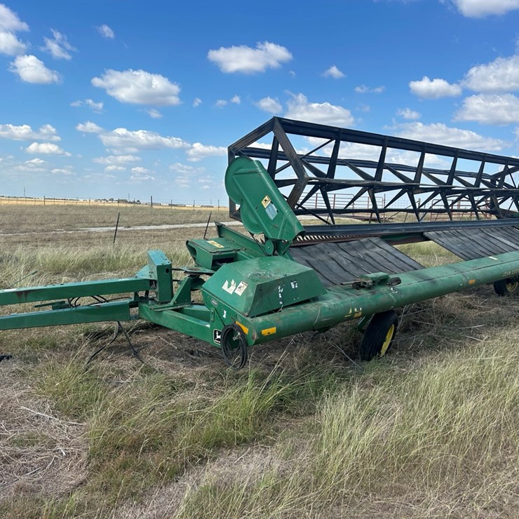 JOHN DEERE 590