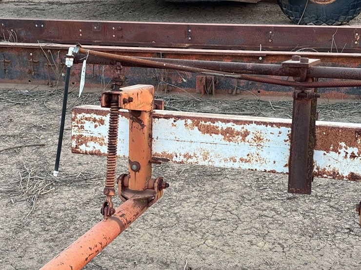 4-row-cultivator-image-9