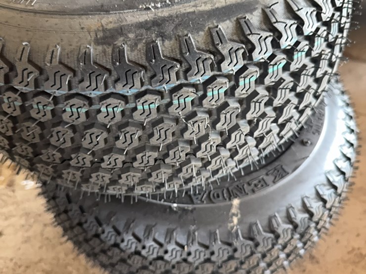 new-pair-of-15x6.50-6-tires-with-wheel-image-2