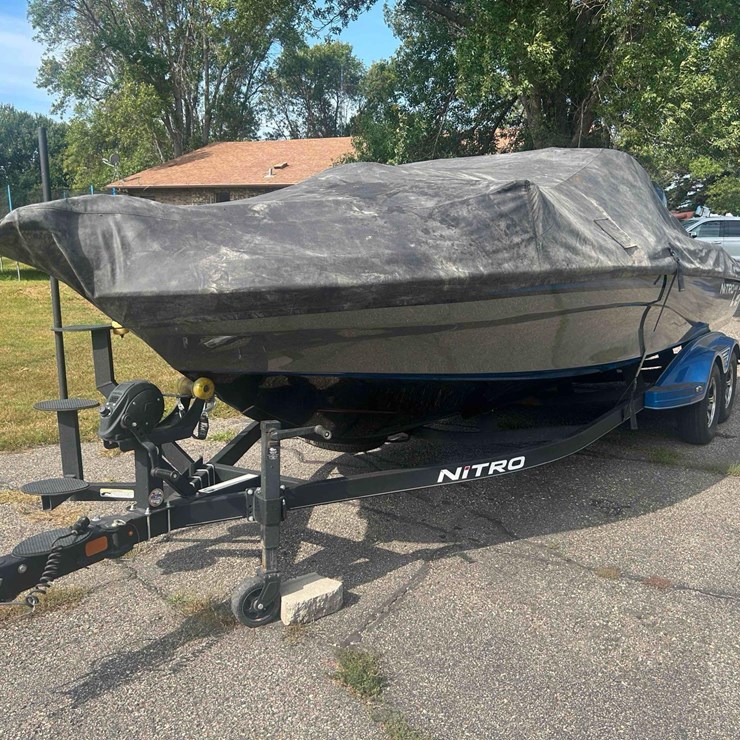 Nitro ZV21 Boat