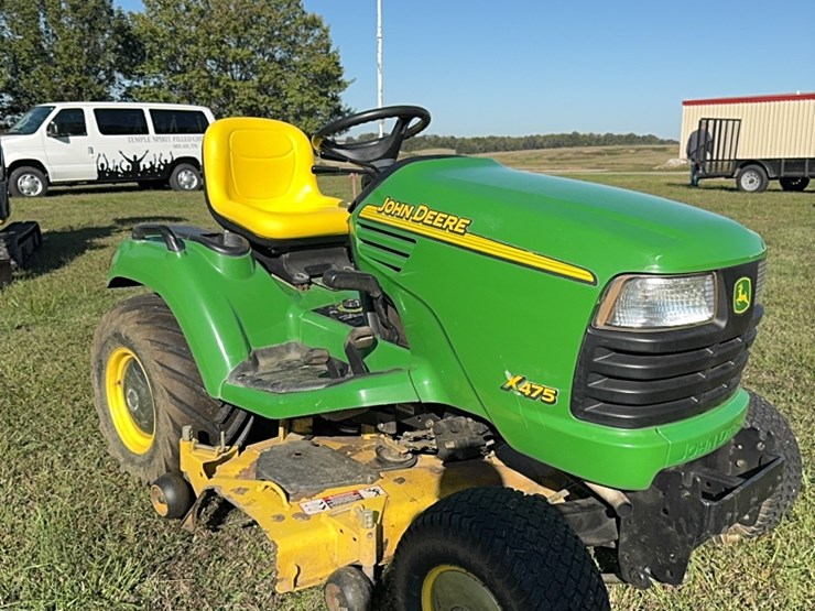 john-deere-x475-image-1