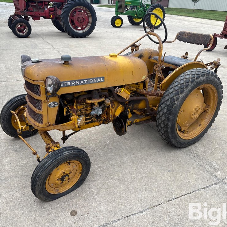 1948 INTERNATIONAL CUB