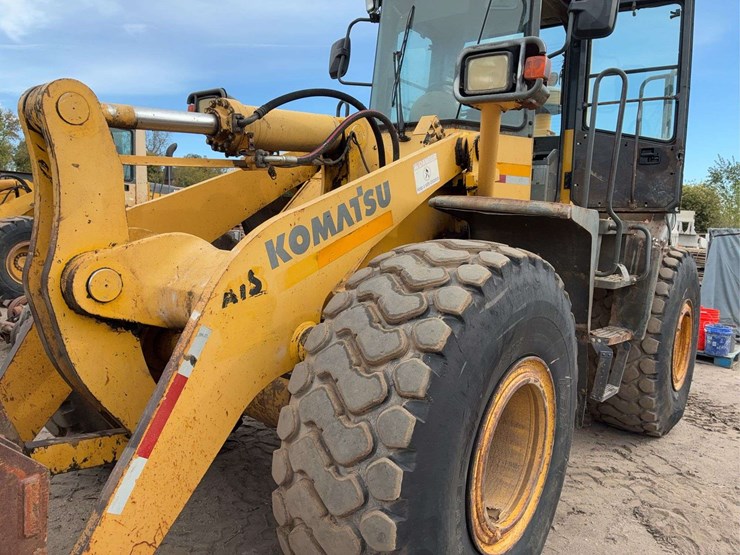 komatsu-wa380-image-6