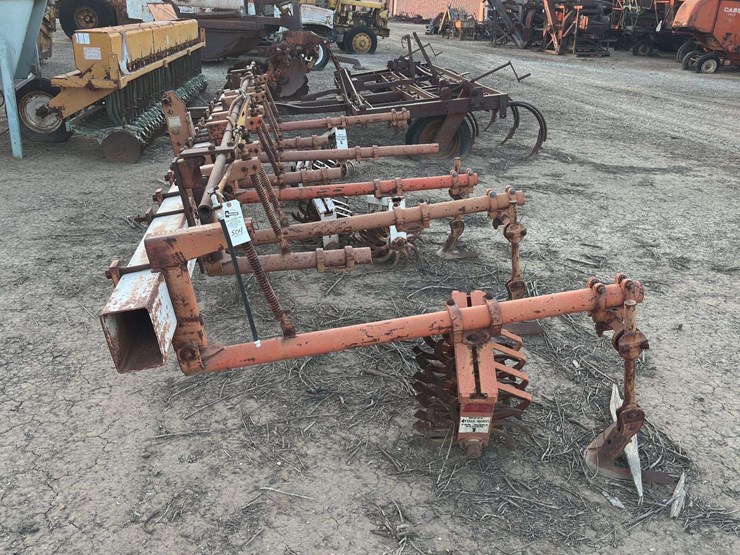 4-row-cultivator-image-5