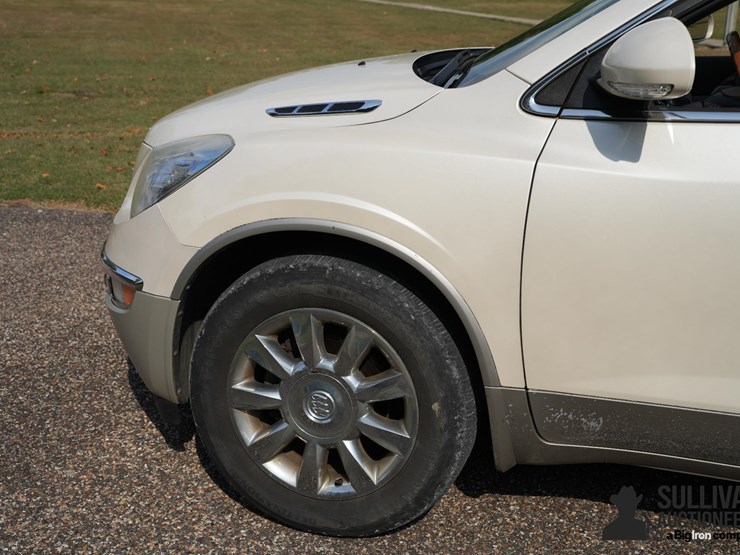 2012-buick-enclave-image-13