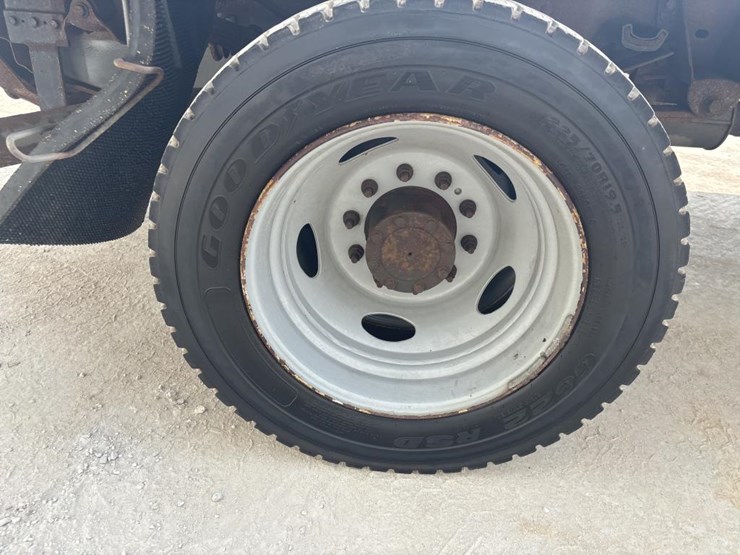 2008-ford-f550-image-50