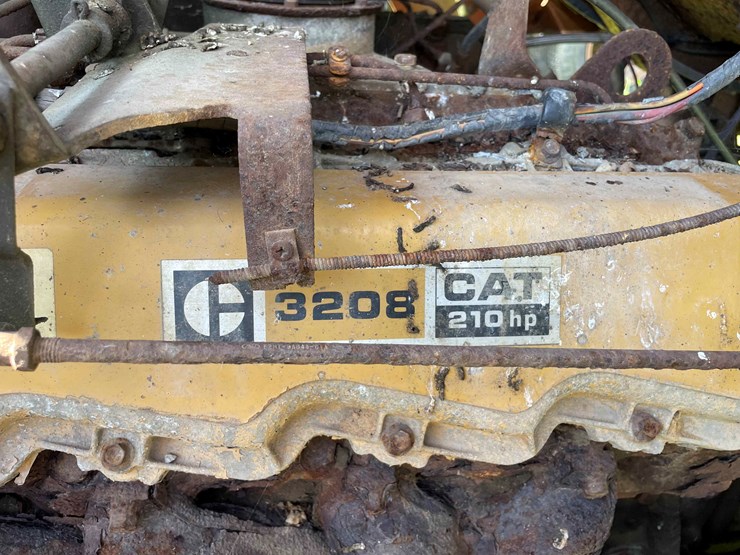 1984-ford-8000-image-79