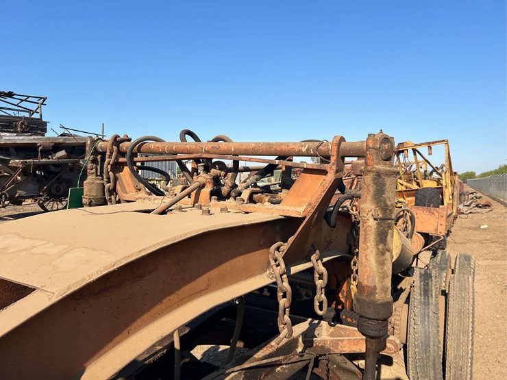 mccormick-road-grader-image-37