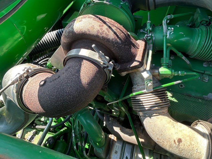 john-deere-s690-image-31