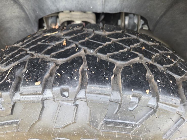 2023-gmc-3500hd-image-68