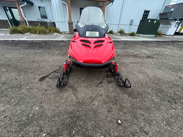 1998-500-ski-doo-snowmobile-image-8