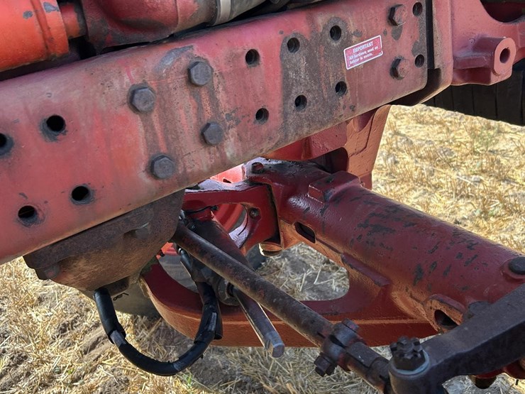 international-1586-image-32